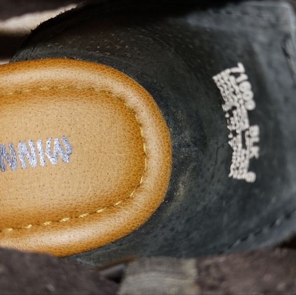 Minnetonka fringed sandals black size 6 - Picture 6 of 6